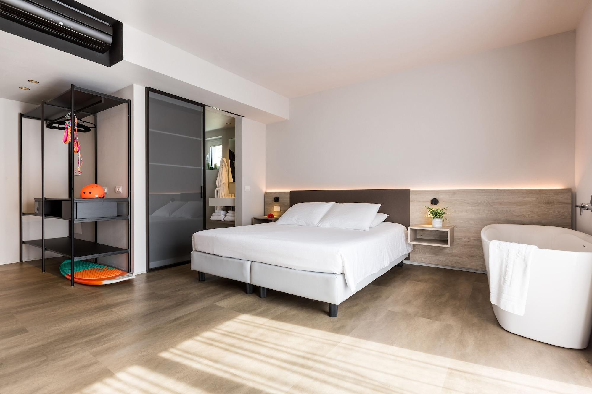 Goti Hotel Torbole Sul Garda Екстер'єр фото